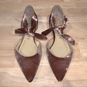 Sole Society pink / mauve velvet pointed tie flats